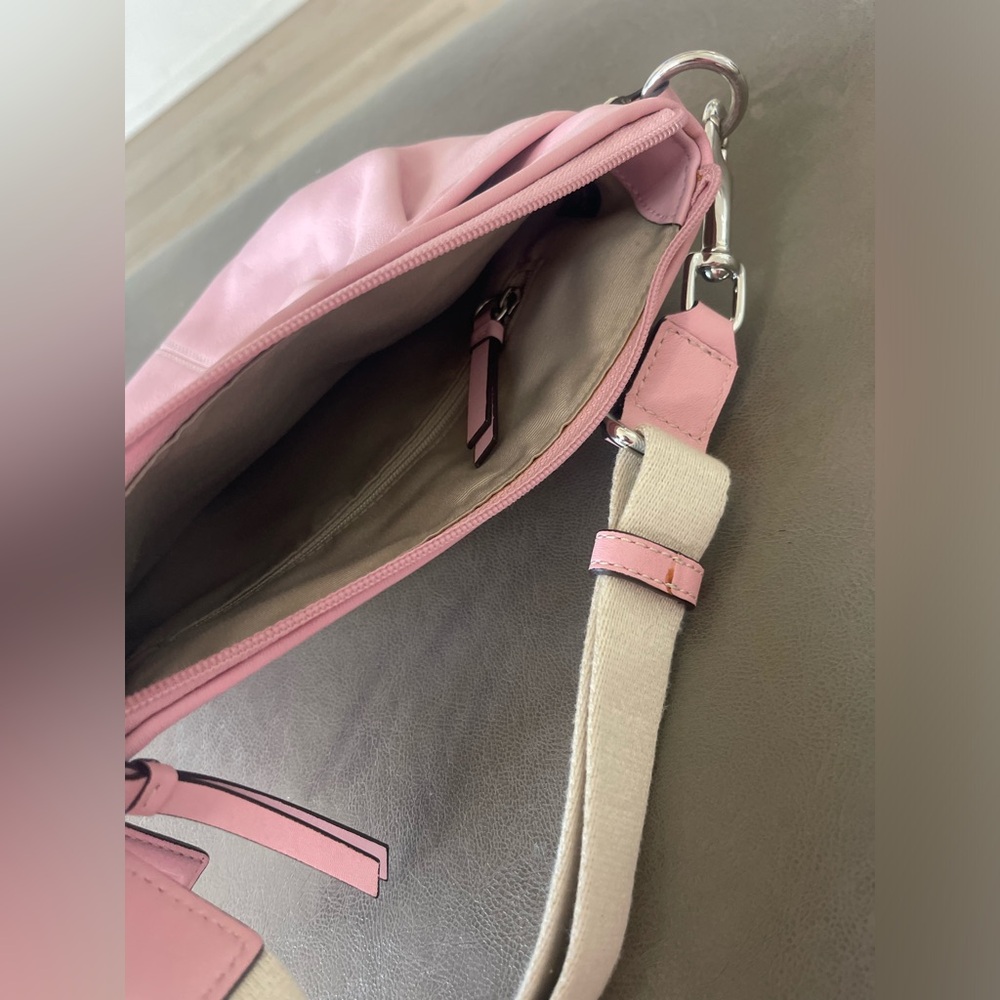 NWT Coach Light Pink Leather Bag crossbody - Picture 9 of 11